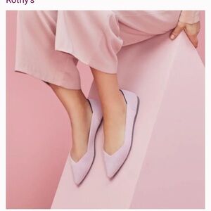 ROTHY'S Pointed Knit Flat in Petal Pink size 8.5